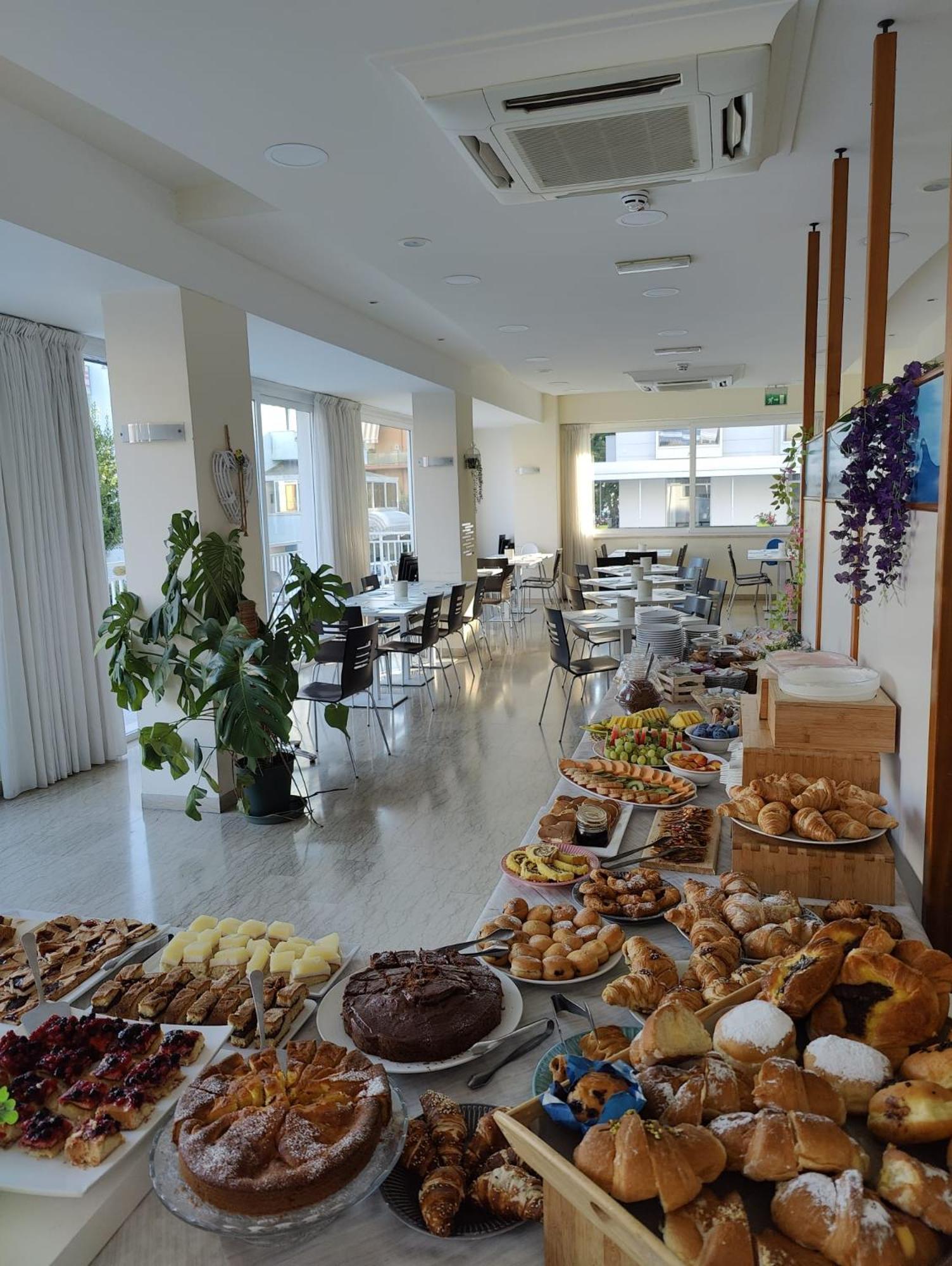 Hotel Kim ริมินี ภายนอก รูปภาพ