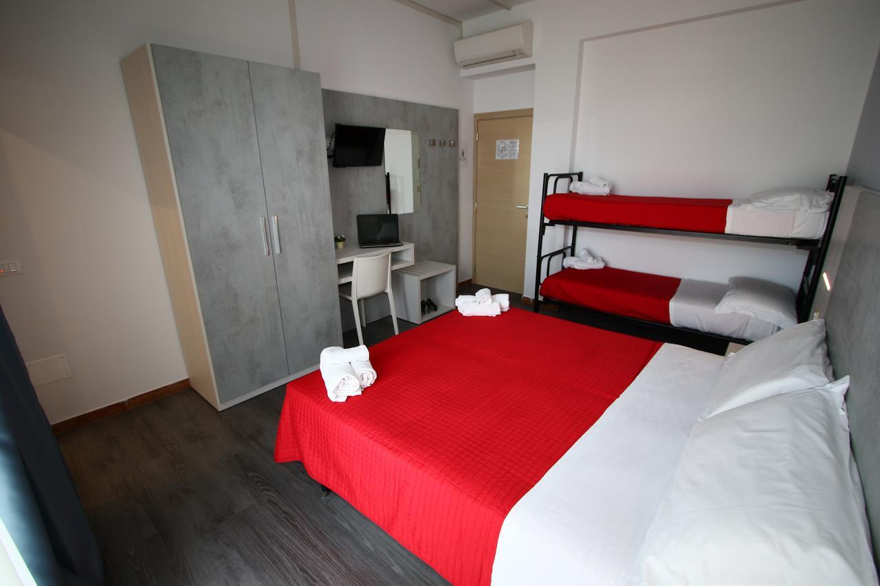 Hotel Kim ริมินี ภายนอก รูปภาพ